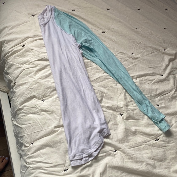 Lulu lemon long sleeve shirt - Picture 1 of 1